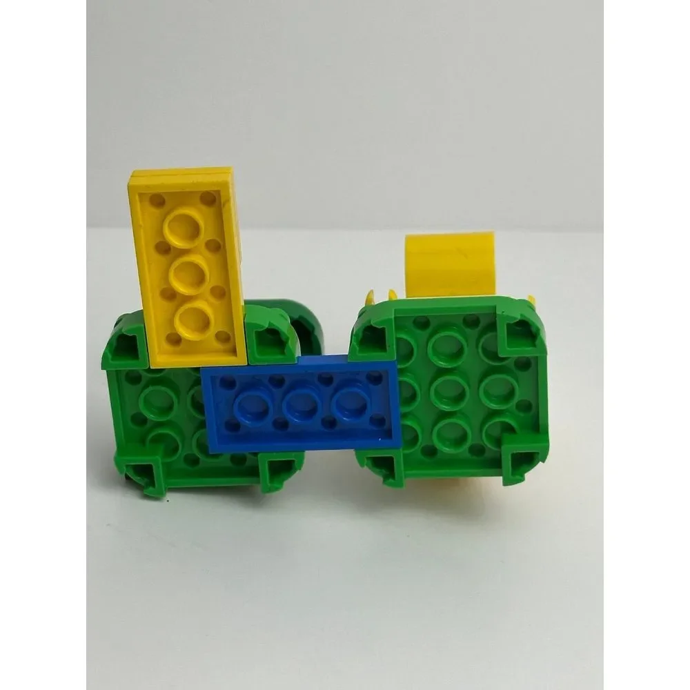 Lego please see
